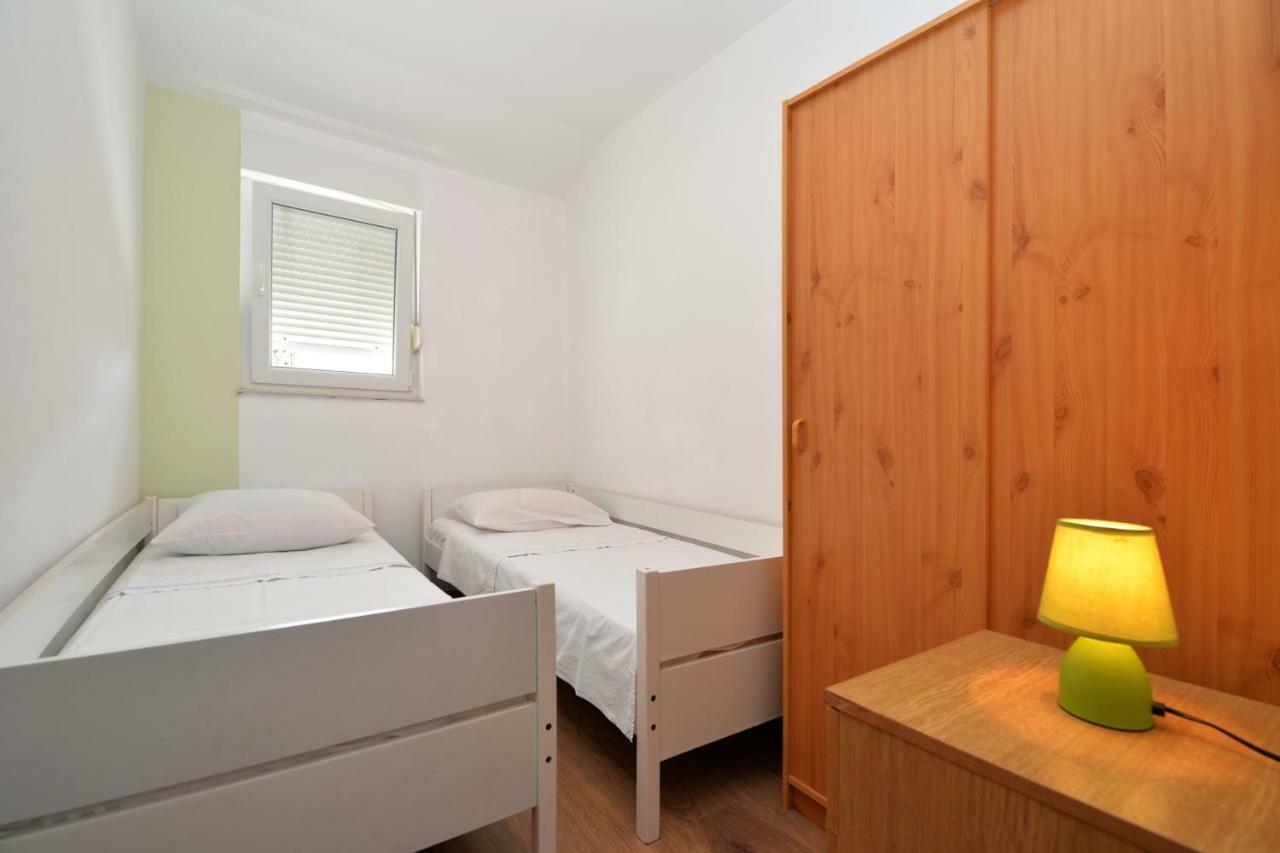Apartmani Sime Betina  Bagian luar foto